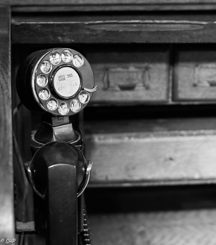 Antique Rotary Phone ©SHP 2018-0249.jpg