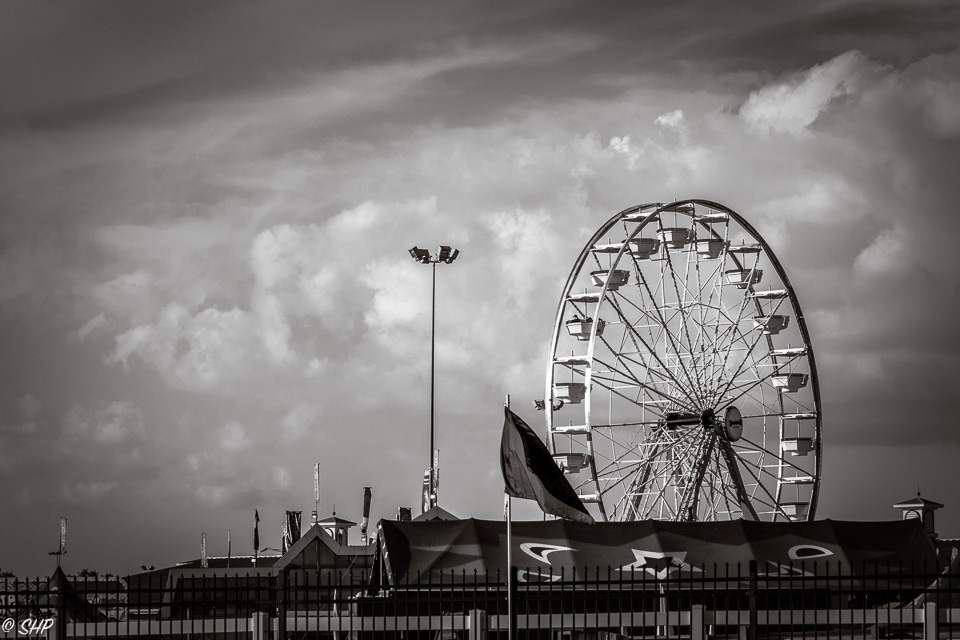 12-B&W Ferris Wheel at VA State Fair ©SHP 2018-0075.jpg