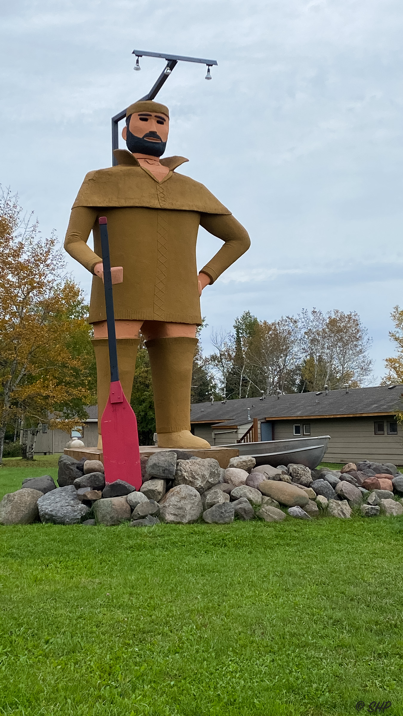 Pierre the Pantless statue in MN
